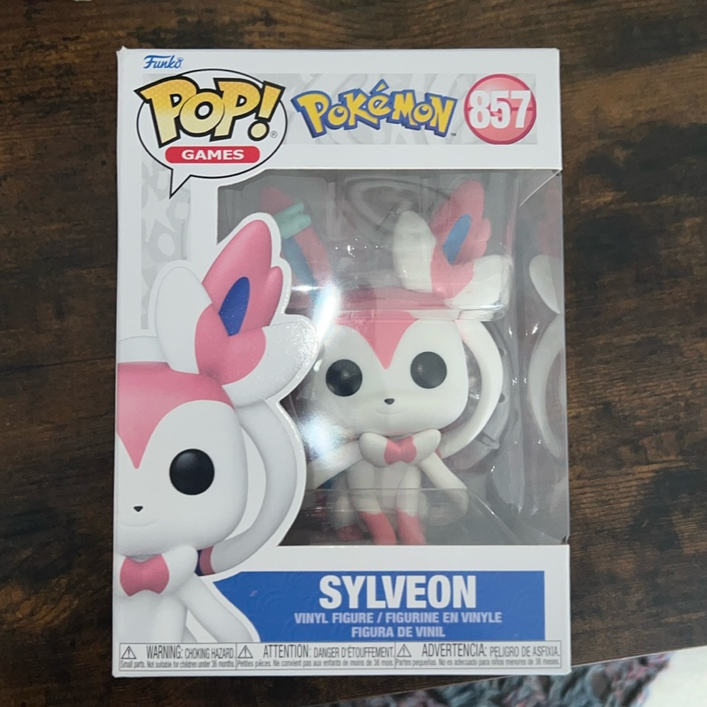 Sylveon Funko Pop